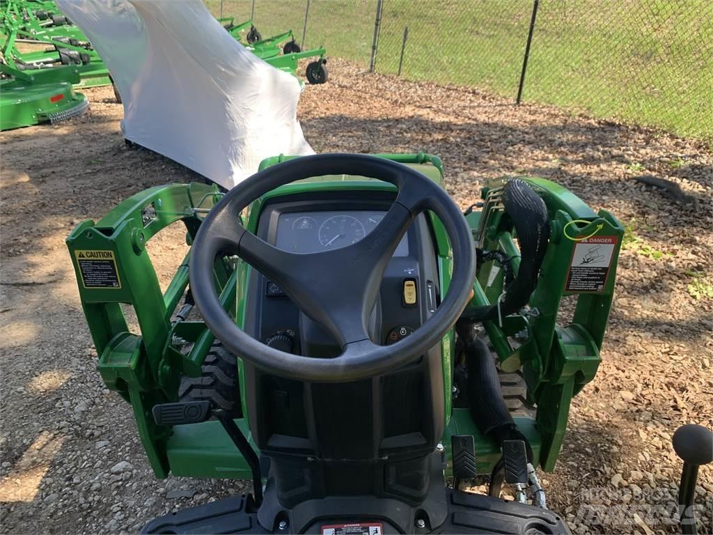 John Deere 1023E Manjši traktorji