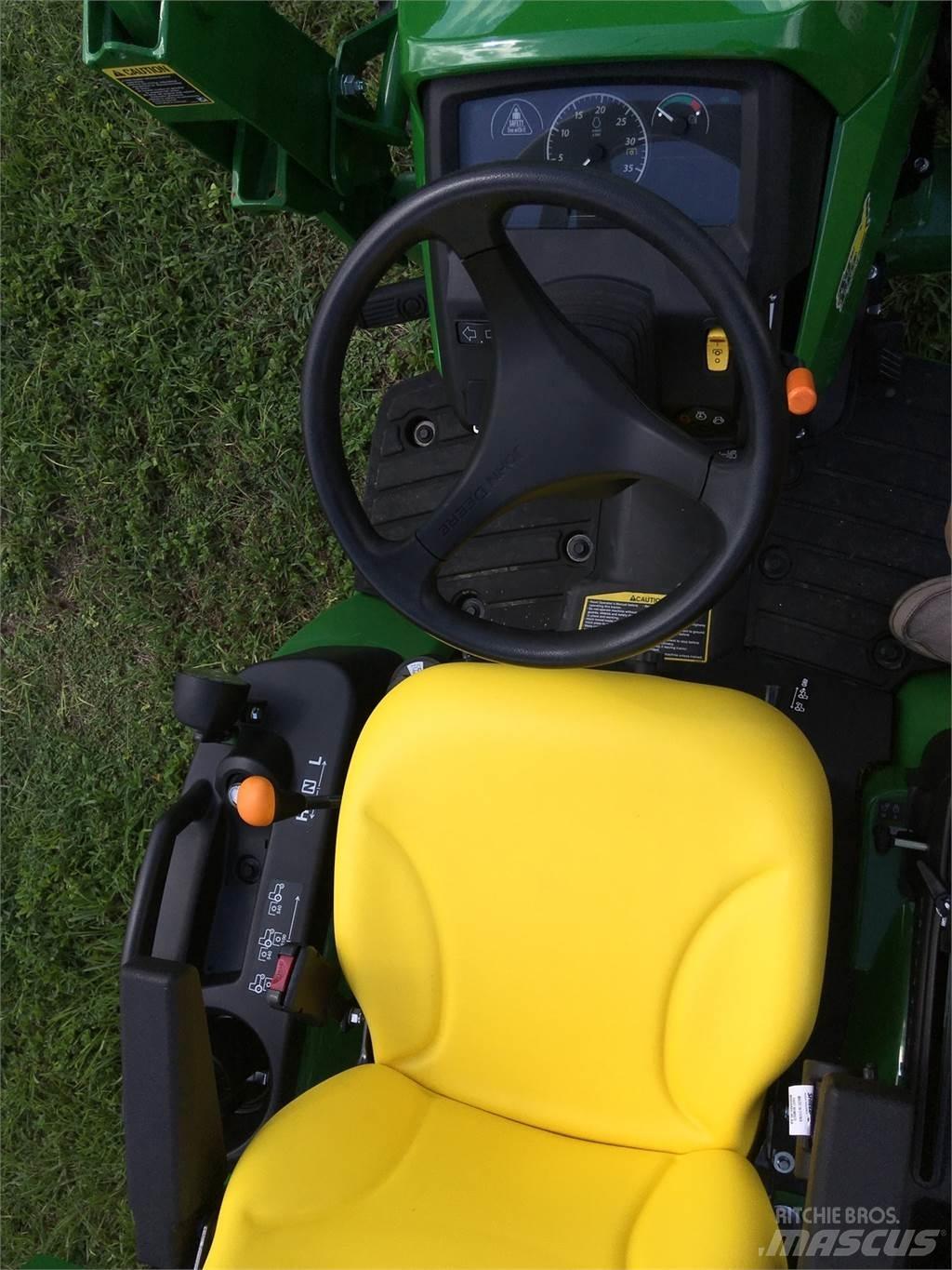 John Deere 1025R Manjši traktorji