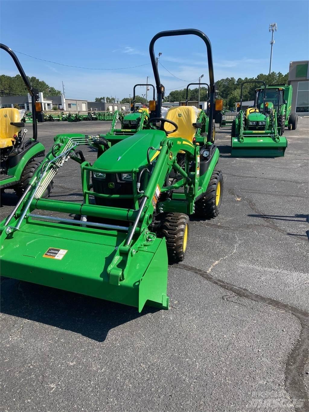 John Deere 1025R Manjši traktorji