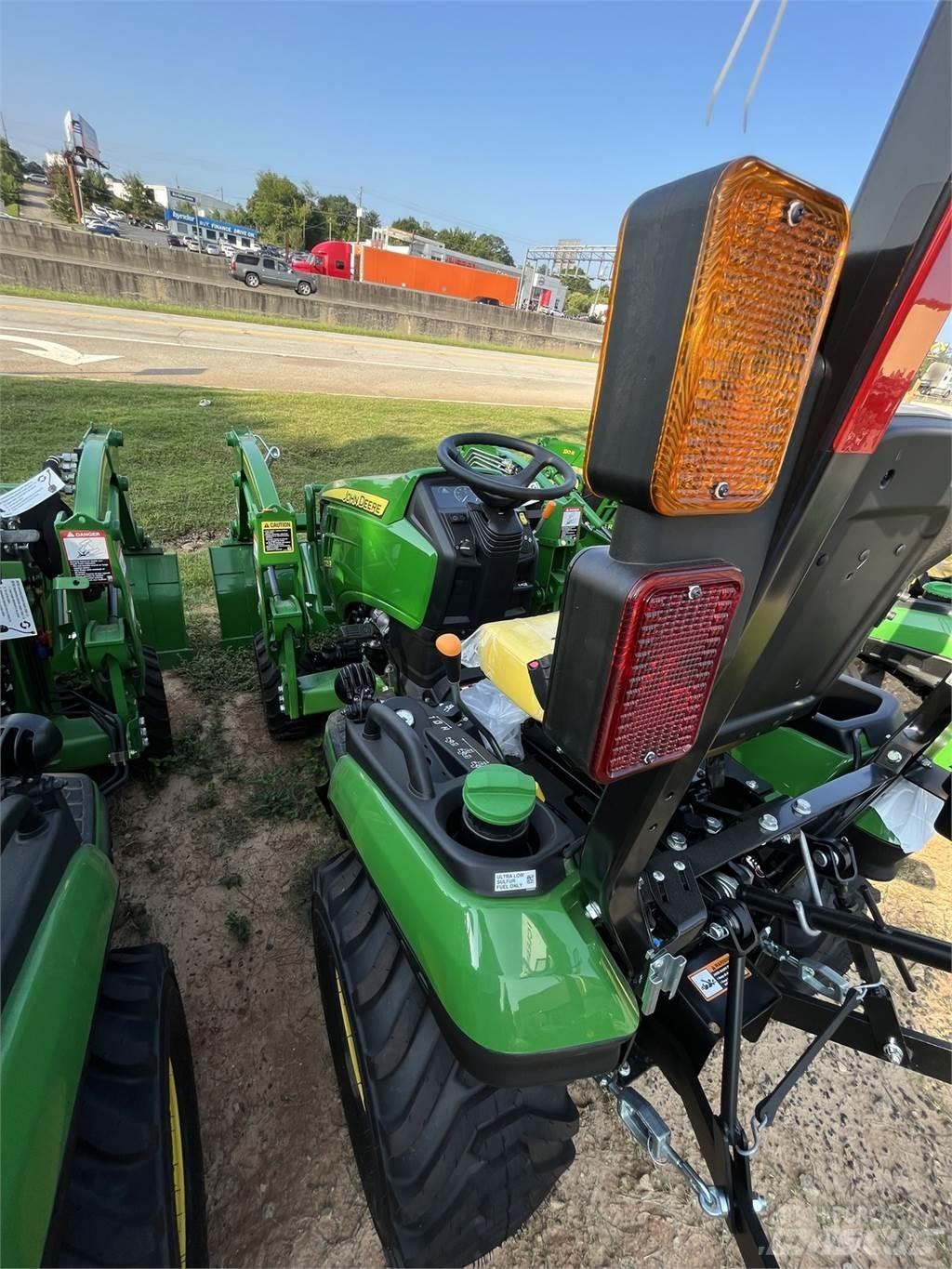 John Deere 1025R Manjši traktorji