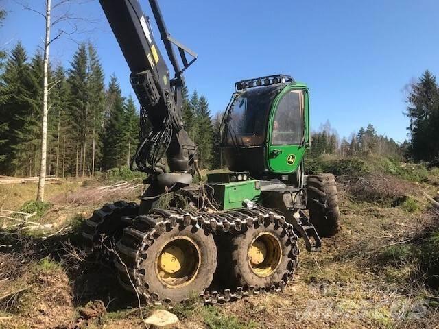 John Deere 1270G Harvesterji
