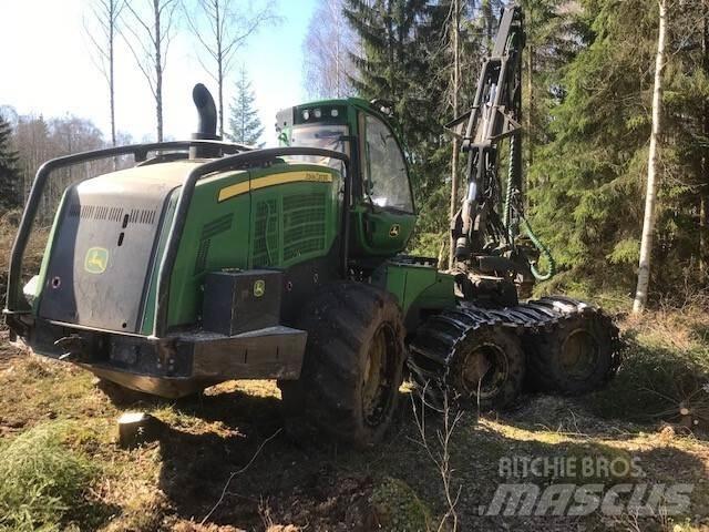 John Deere 1270G Harvesterji