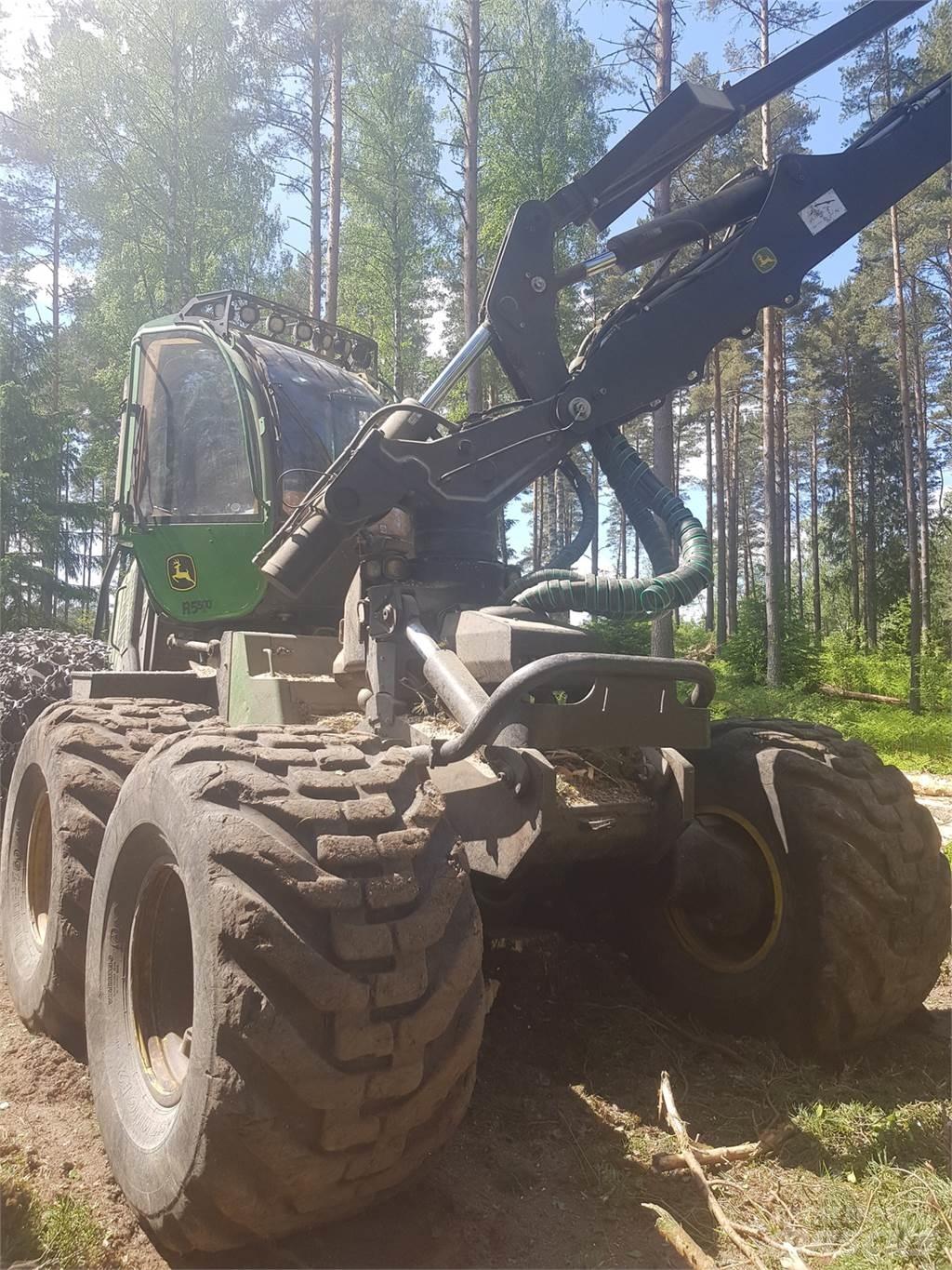 John Deere 1470G Harvesterji