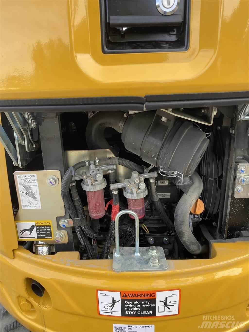 John Deere 17 P Mini bagri <7t