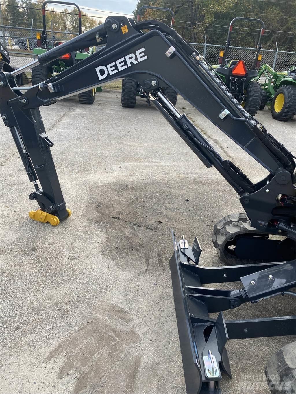 John Deere 17 P Mini bagri <7t