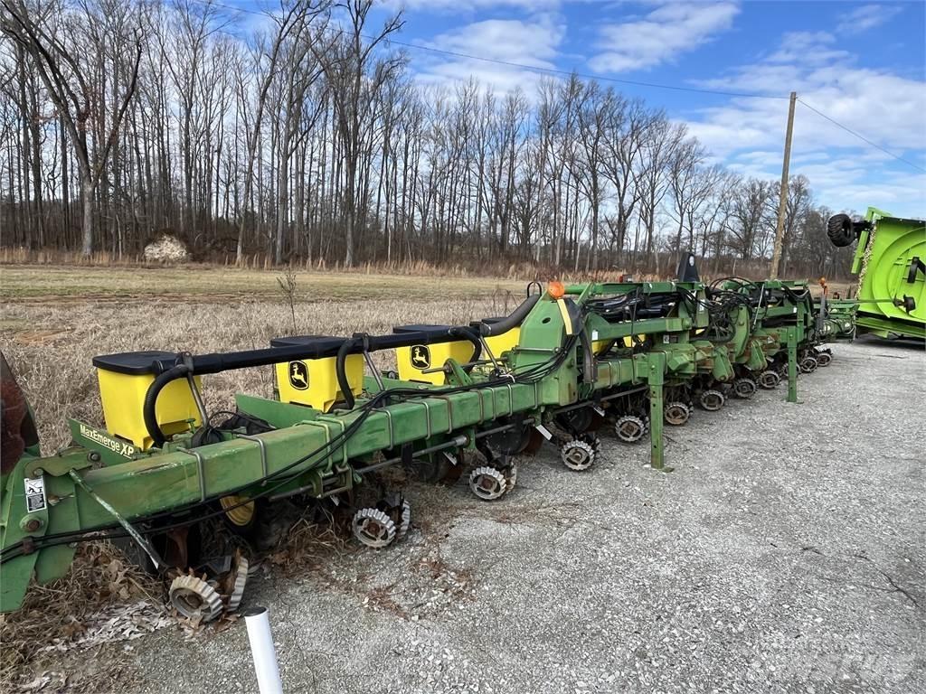 John Deere 1720 Sadilniki