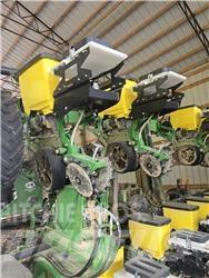 John Deere 1720 Sadilniki