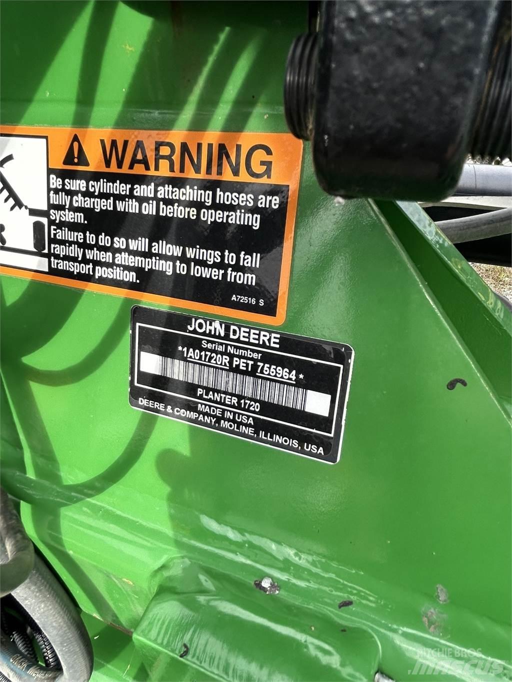 John Deere 1720 Sadilniki