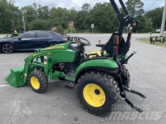 John Deere 2025R Manjši traktorji