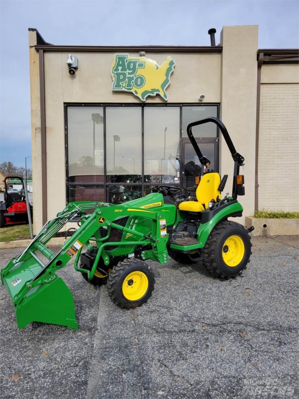 John Deere 2025R Manjši traktorji