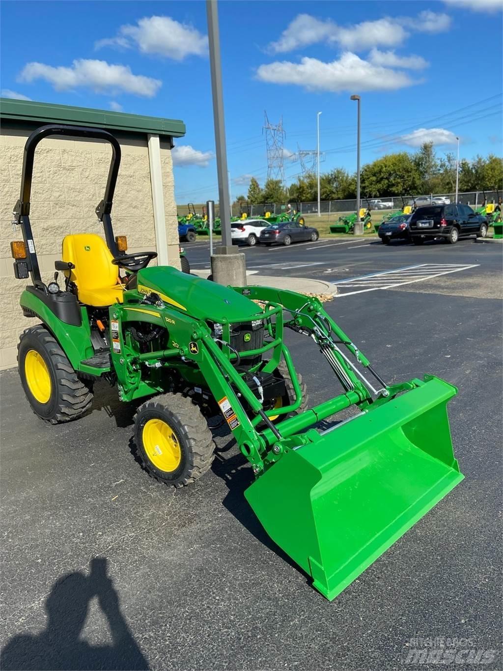 John Deere 2025R Manjši traktorji