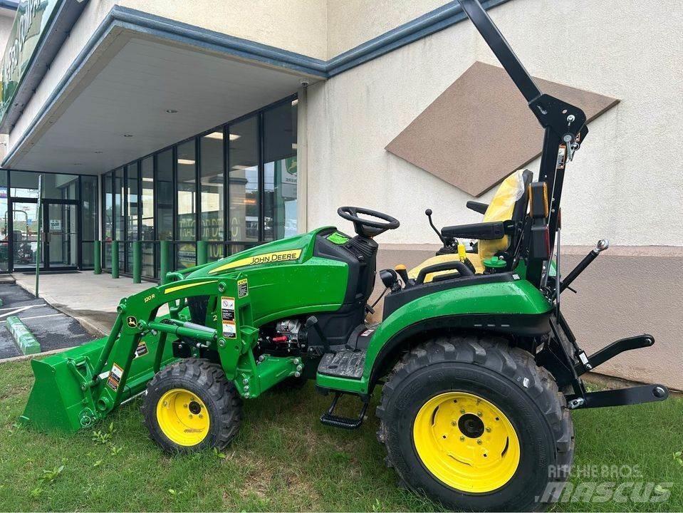 John Deere 2025R Manjši traktorji