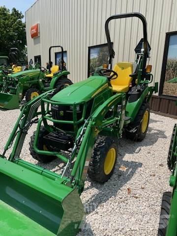 John Deere 2025R Manjši traktorji