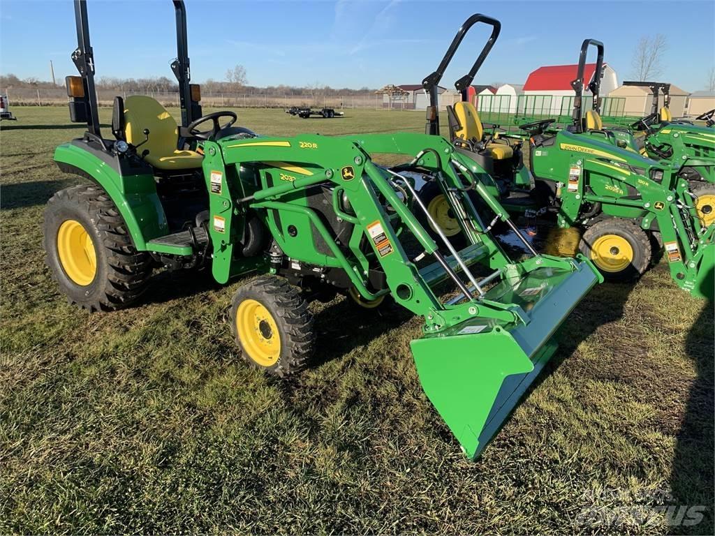 John Deere 2032R Manjši traktorji