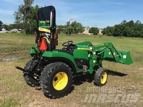 John Deere 2032R Manjši traktorji