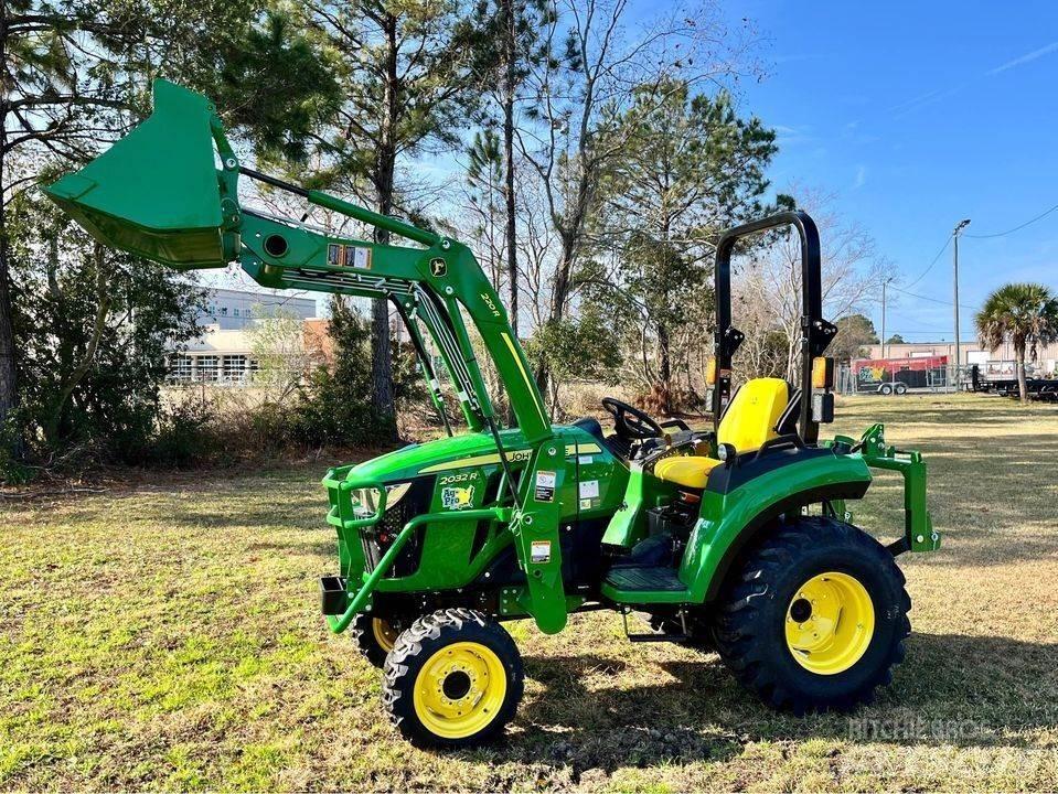 John Deere 2032R Manjši traktorji
