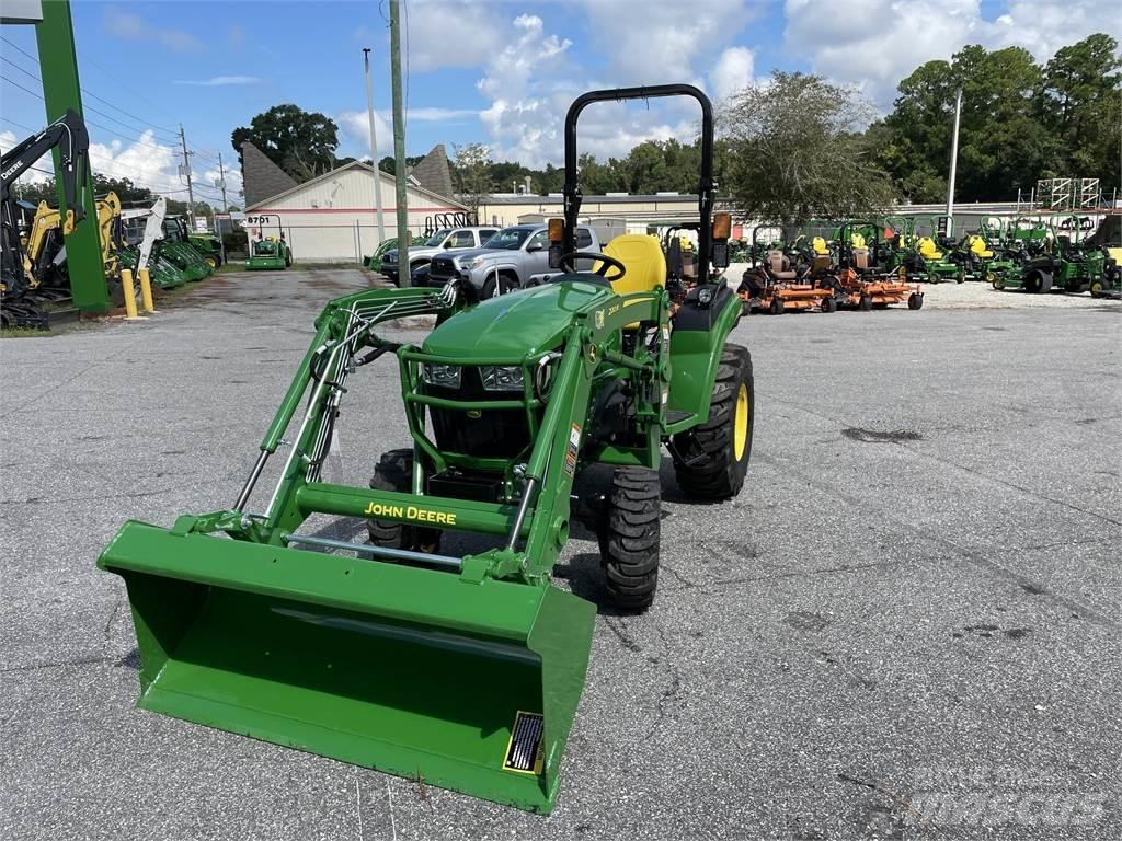 John Deere 2038R Manjši traktorji