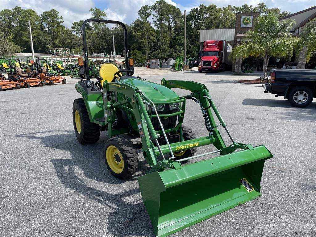 John Deere 2038R Manjši traktorji