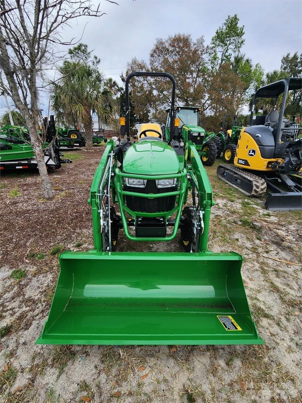 John Deere 2038R Manjši traktorji
