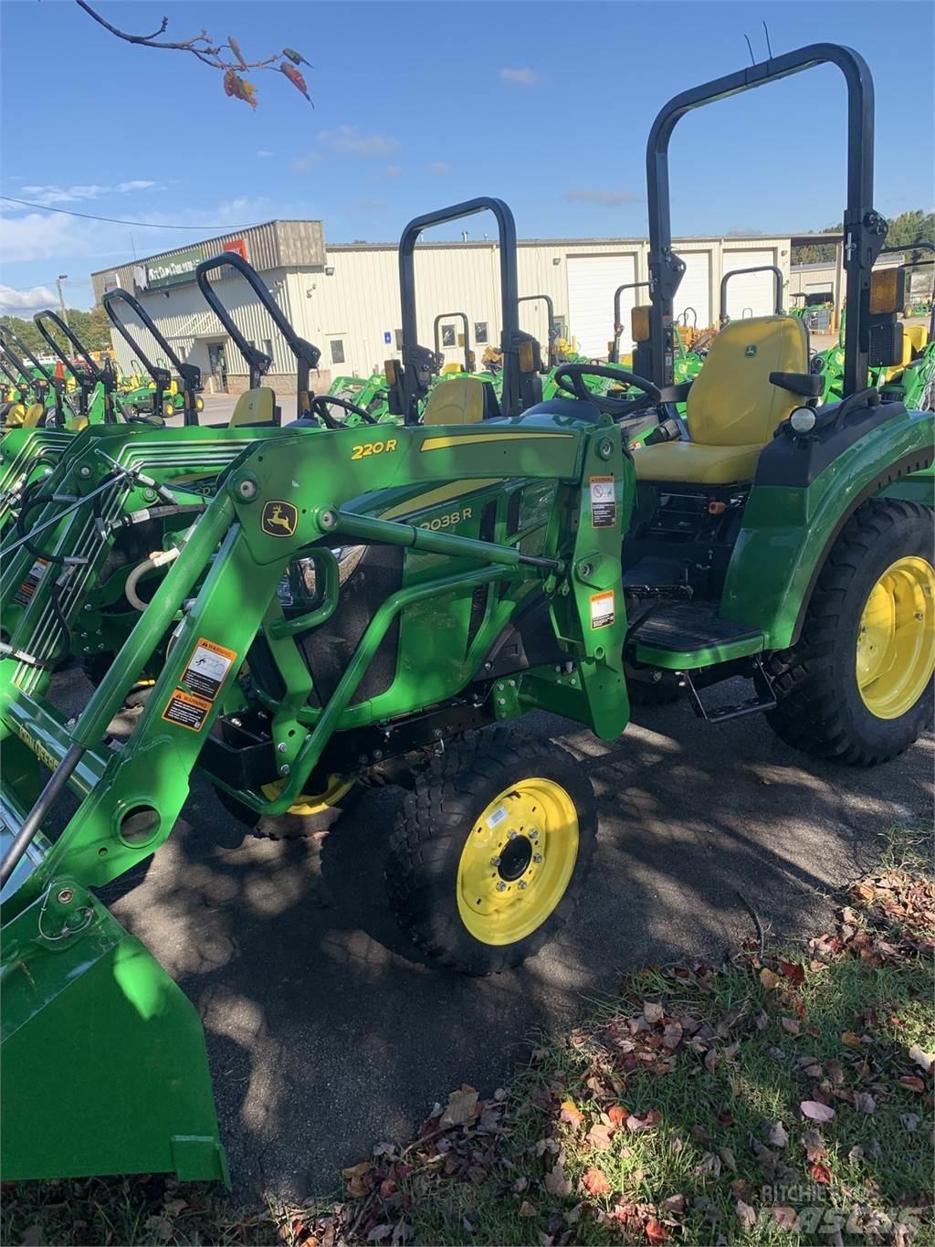 John Deere 2038R Manjši traktorji