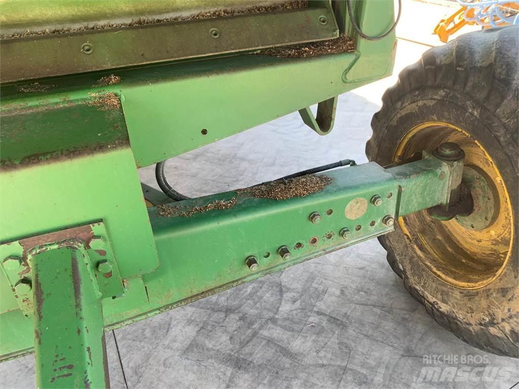 John Deere 2258 Kombajni