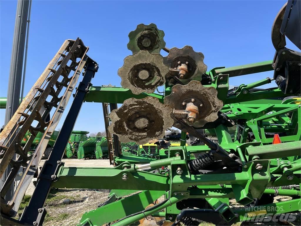John Deere 2730 Ostali priključki in naprave za pripravo tal