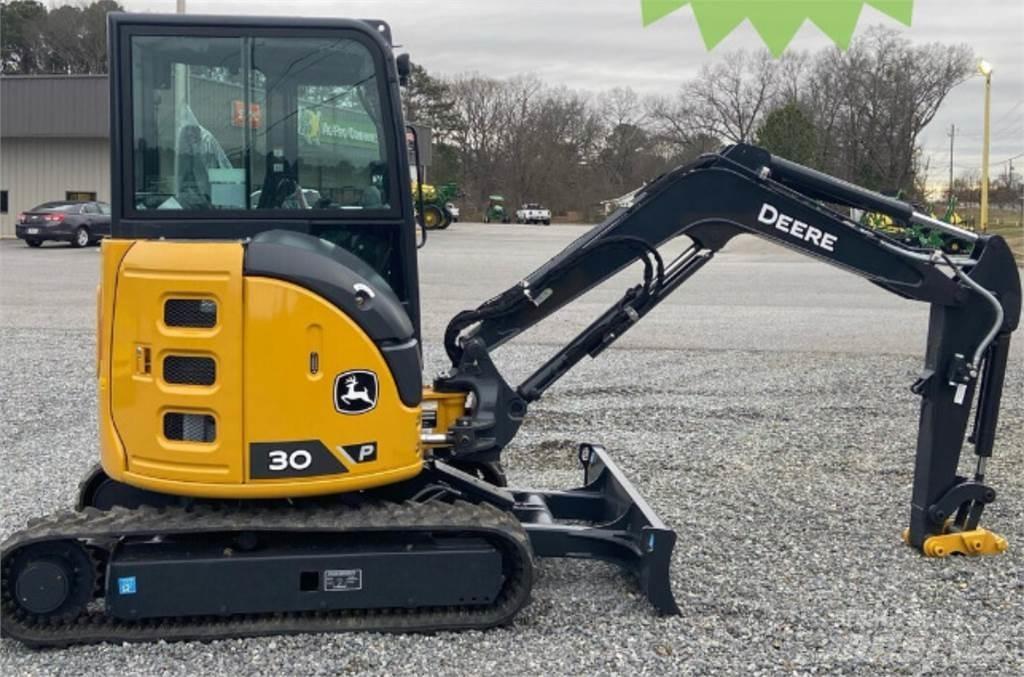 John Deere 30 P Mini bagri <7t