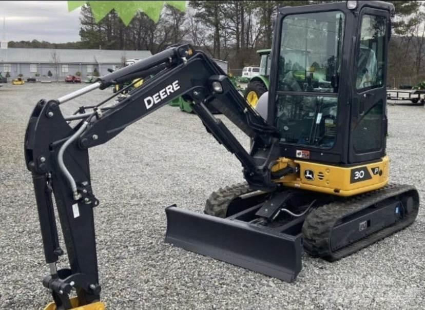John Deere 30 P Mini bagri <7t