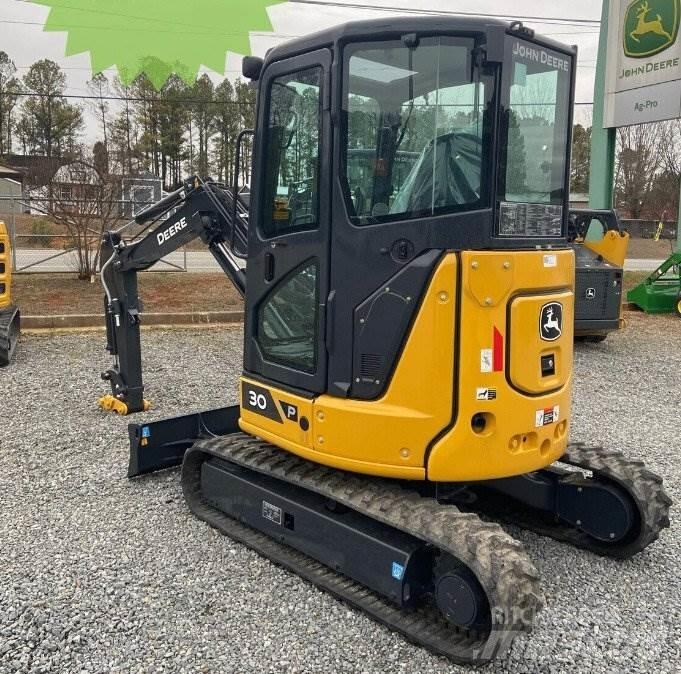 John Deere 30 P Mini bagri <7t