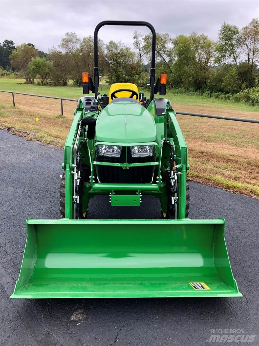 John Deere 3025D Manjši traktorji