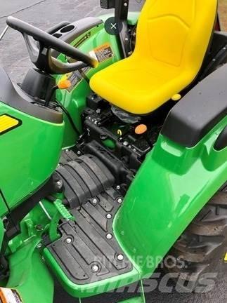 John Deere 3025D Manjši traktorji