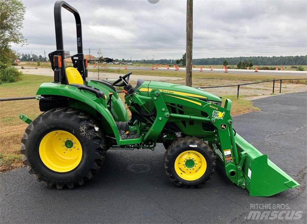 John Deere 3025D Manjši traktorji
