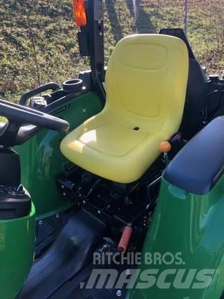 John Deere 3025E Manjši traktorji