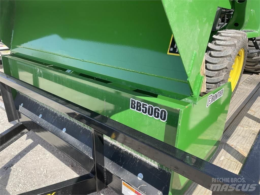 John Deere 3025E Manjši traktorji