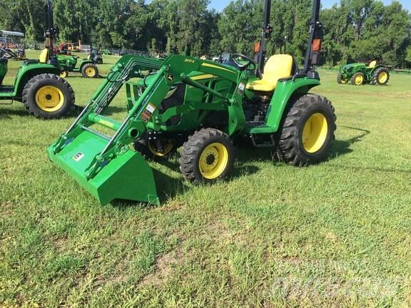 John Deere 3025E Manjši traktorji