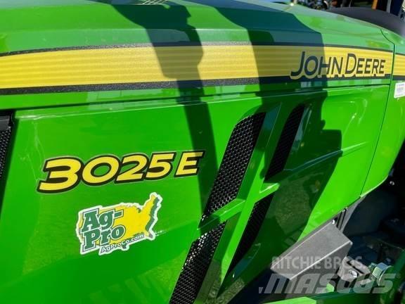 John Deere 3025E Manjši traktorji