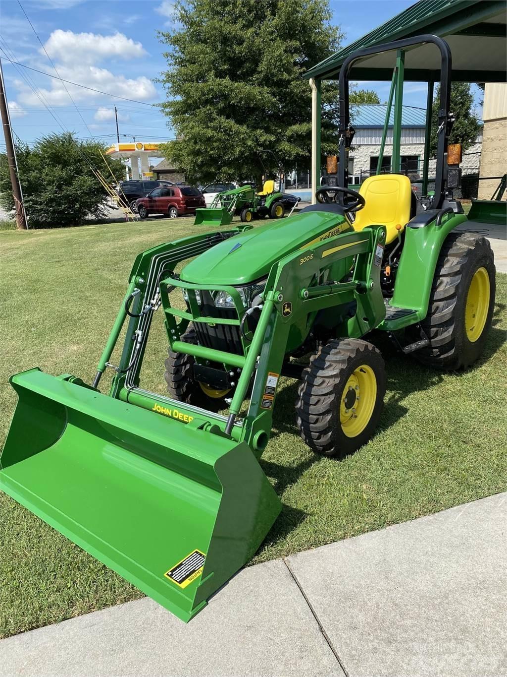 John Deere 3025E Manjši traktorji