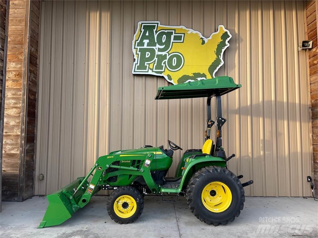 John Deere 3025E Manjši traktorji