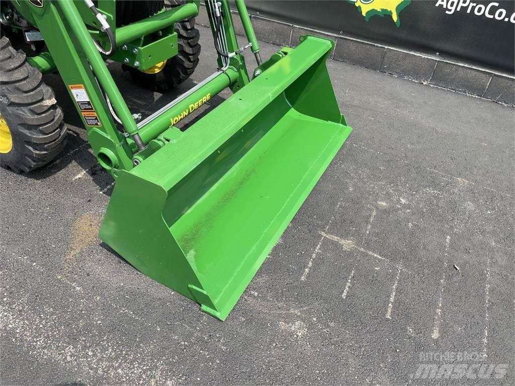 John Deere 3025E Manjši traktorji