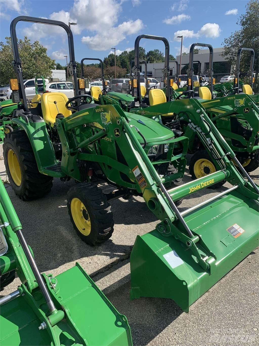 John Deere 3025E Manjši traktorji