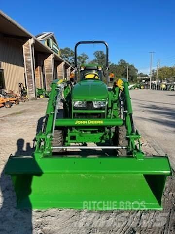 John Deere 3033R Manjši traktorji