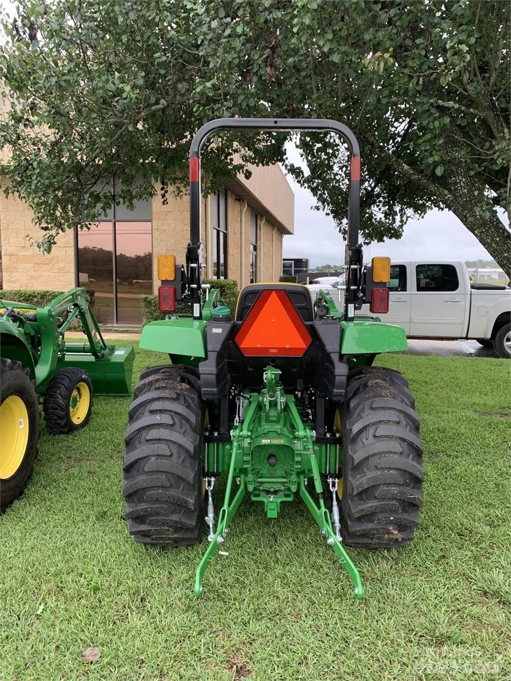 John Deere 3035D Manjši traktorji