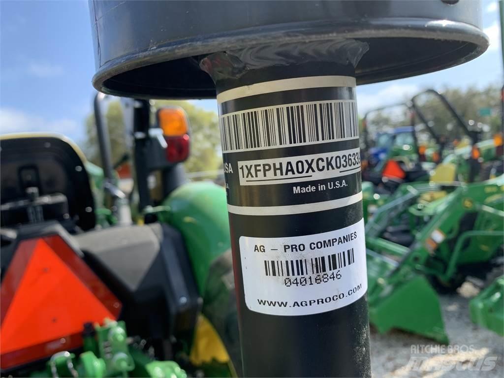 John Deere 3038E Manjši traktorji