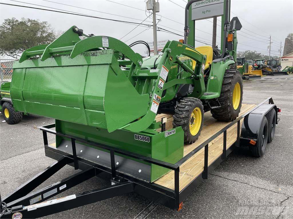 John Deere 3038E Manjši traktorji
