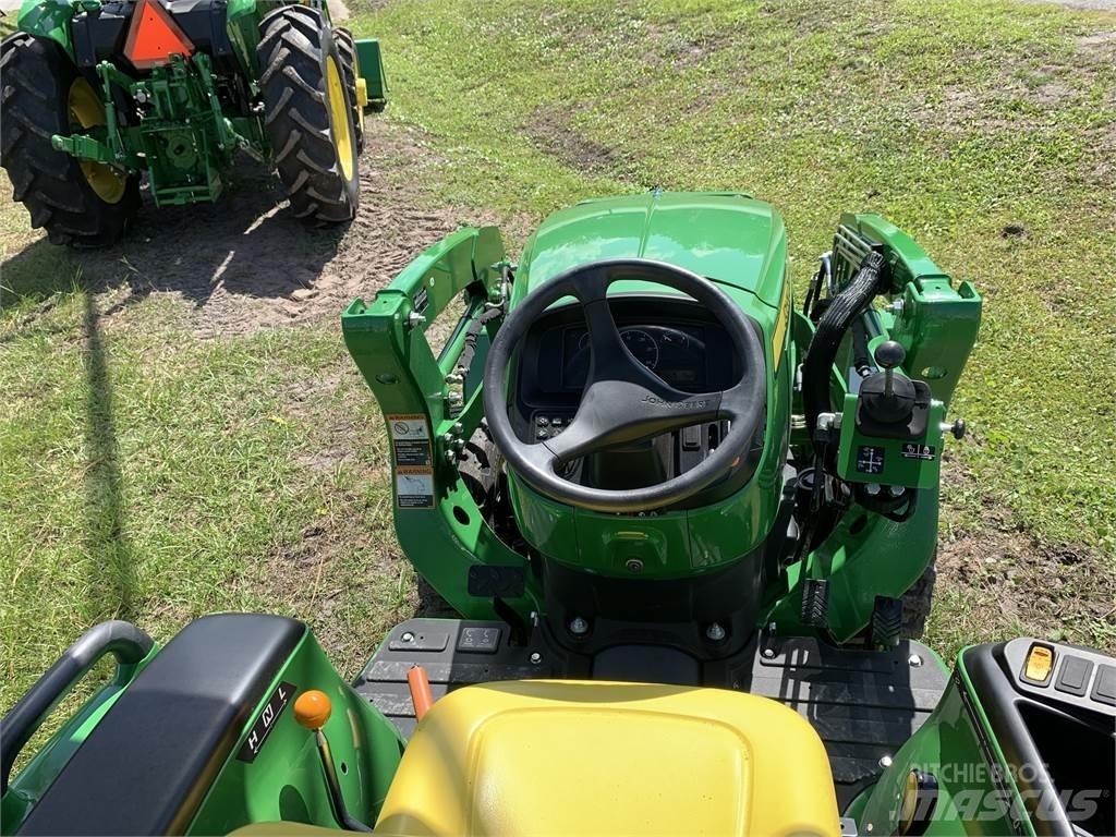 John Deere 3038E Manjši traktorji