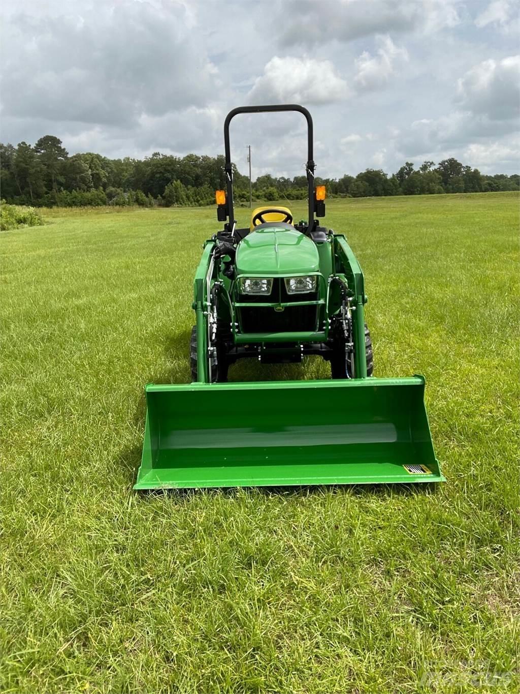 John Deere 3038E Manjši traktorji