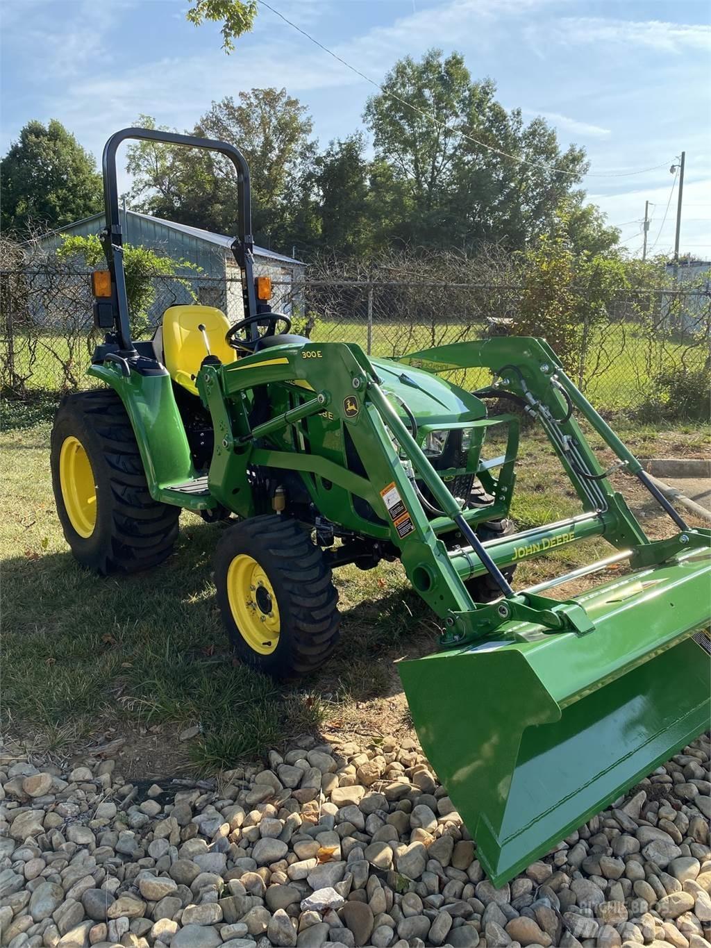 John Deere 3038E Manjši traktorji