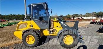 John Deere 304 G Mini nakladalci