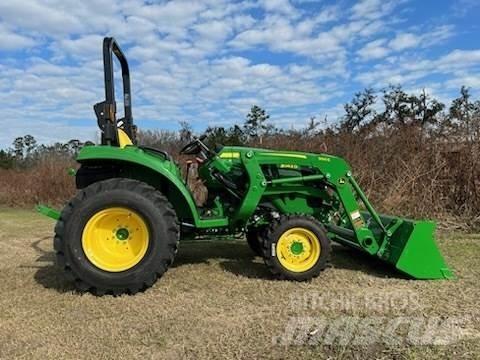 John Deere 3043D Traktorji