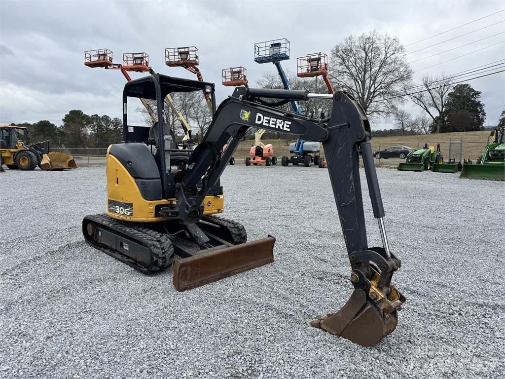 John Deere 30G Mini bagri <7t